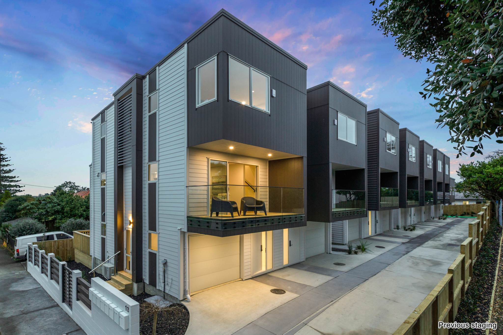 Avondale 4部屋 Designed for Family, Filled with Sunshine!