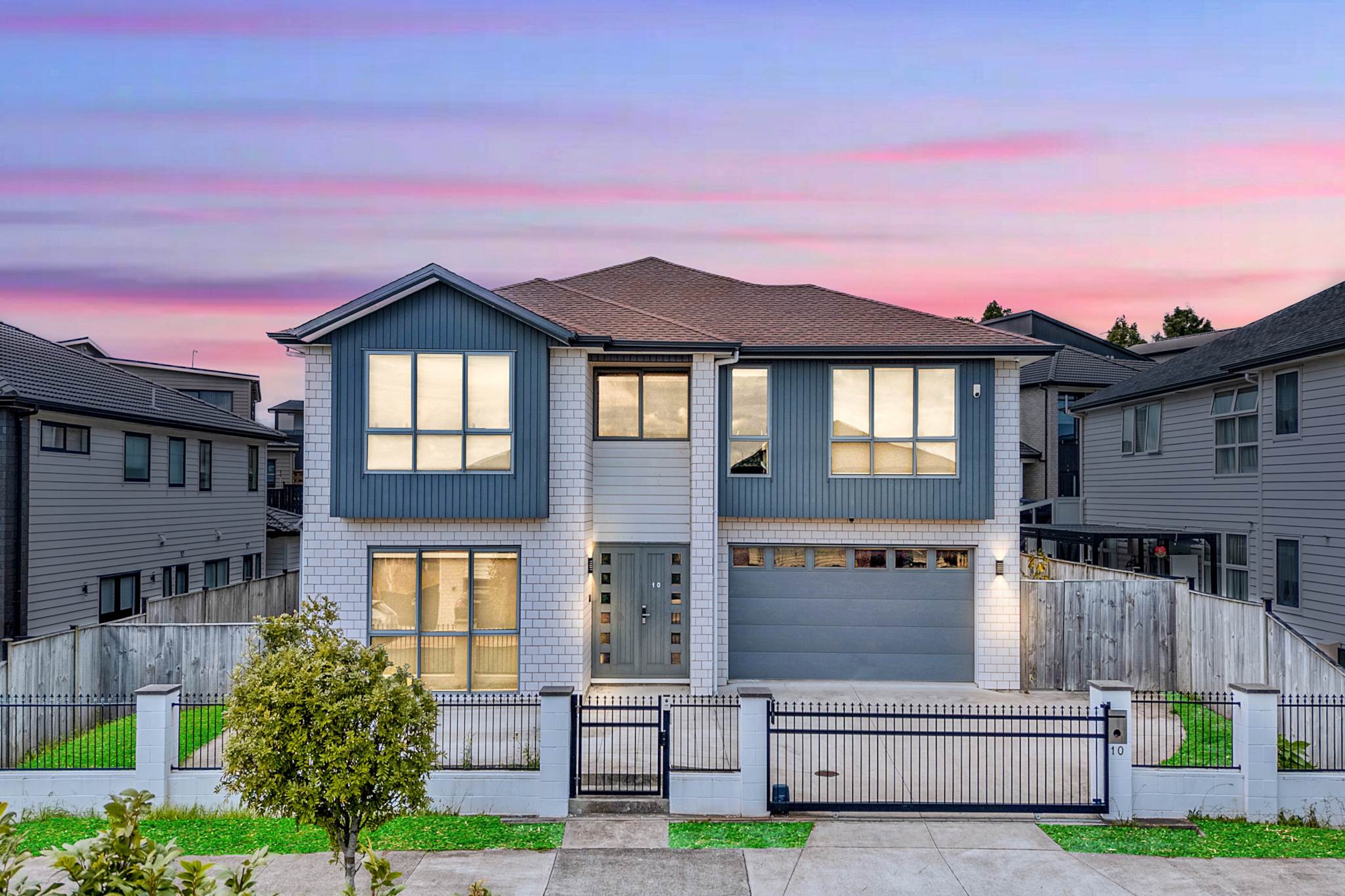 Flat Bush 7房  Luxury Living with Master Build Guarantee - Mu...