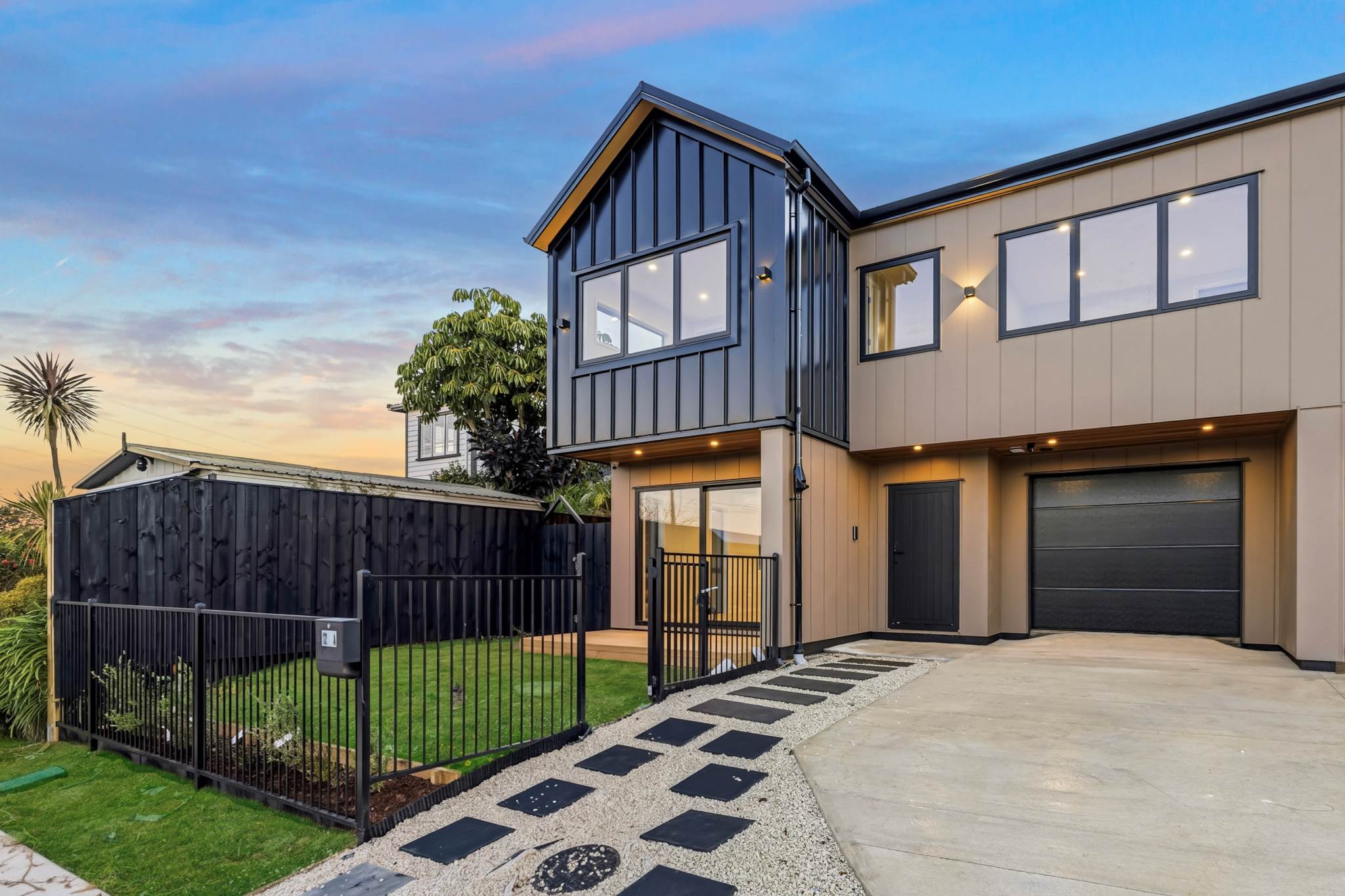 Conifer Grove 4Kwarto Modern Family Living in the Heart of Takanini!
