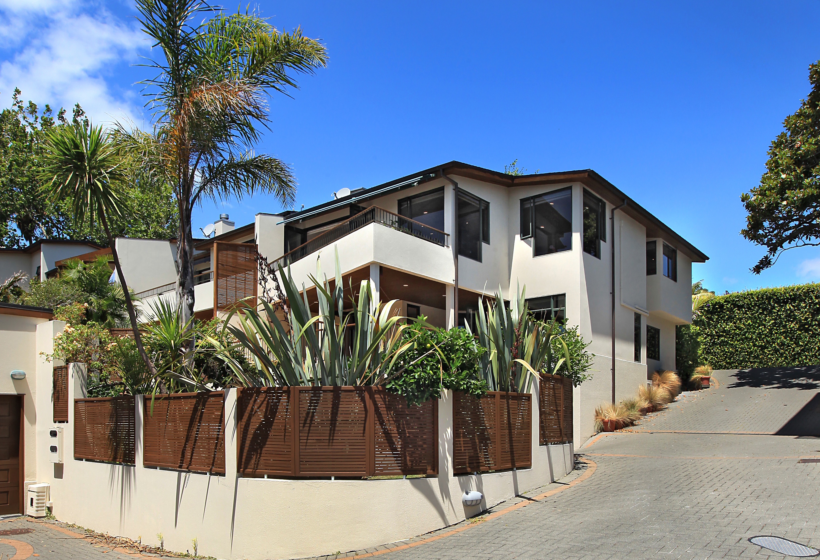 Herne Bay, HIGH, LIGHT &amp; HANDSOME, Property ID: 804917 | Barfoot & Thompson