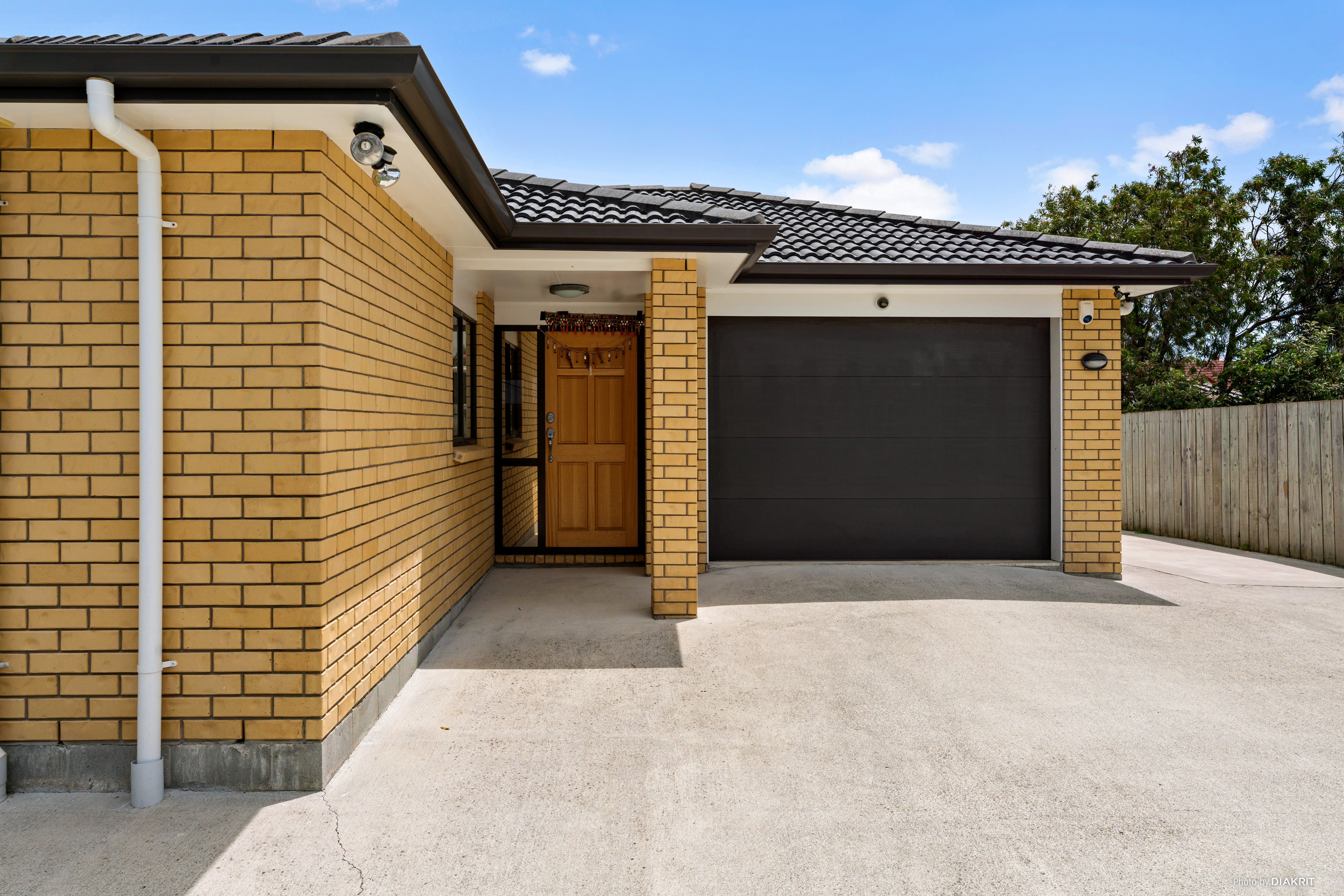 Papatoetoe, Brick and Tile home in Super Central Location, Property ID: 805148 | Barfoot & Thompson