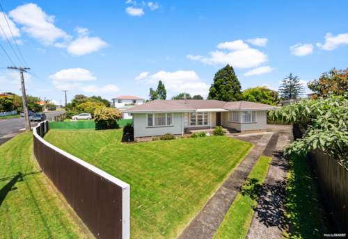 Papatoetoe, PLANS MADE, BAGS PACKED!, Property ID: 822691 | Barfoot & Thompson