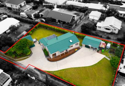 Massey, Classic Kiwi Family Home - With Potential, Property ID: 826678 | Barfoot & Thompson