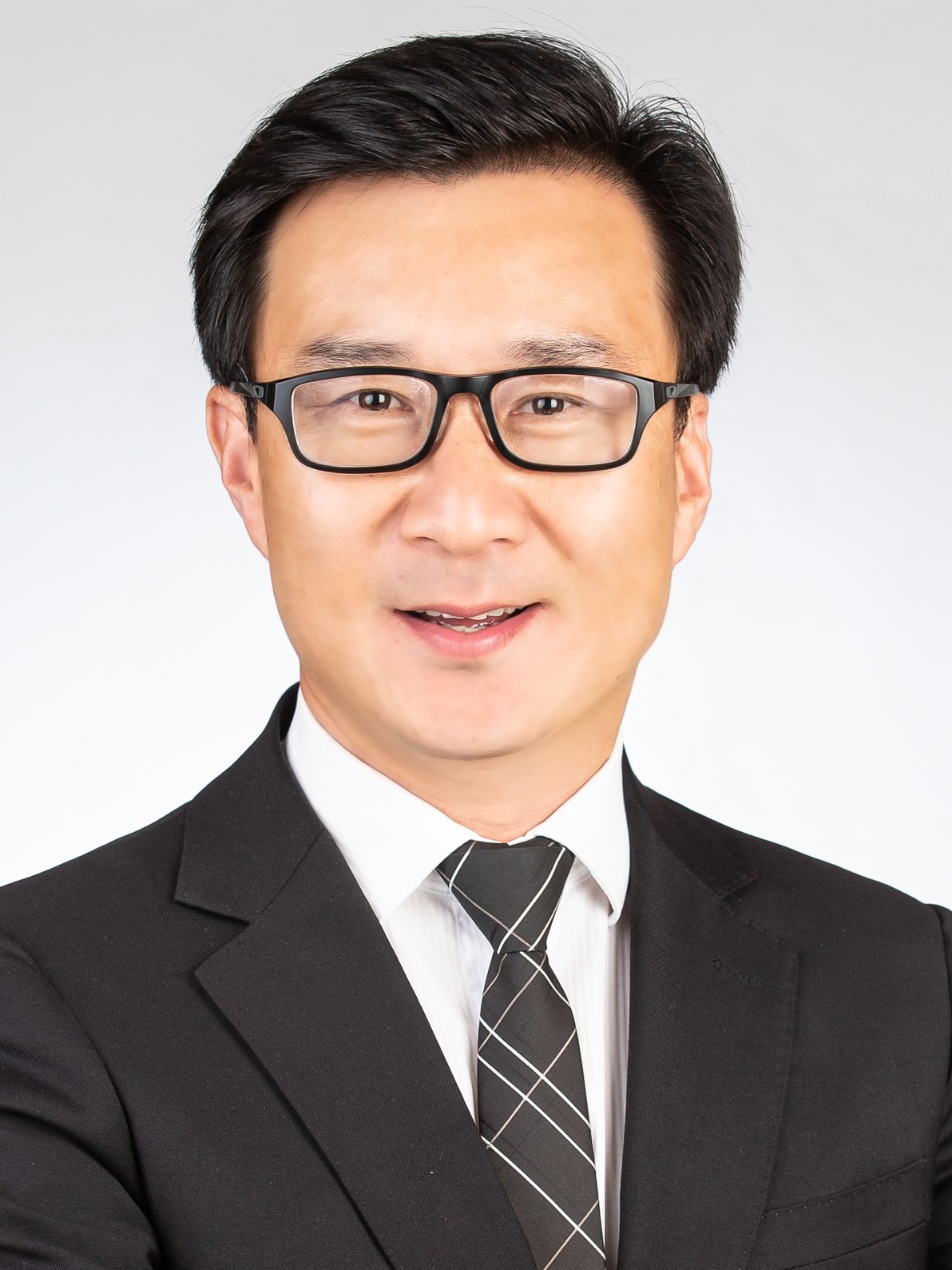 Aken Yuan - Barfoot & Thompson New Lynn