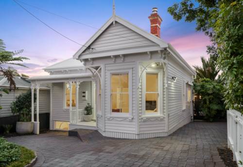 Ponsonby, PREMIUM PARKSIDE RESIDENCE, Property ID: 831340 | Barfoot & Thompson