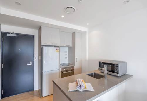 City Centre, Two bedroom in Queens Residence , Property ID: 39003818 | Barfoot & Thompson