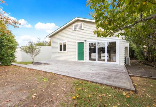 New Lynn, A GOLDEN OPPORTUNITY on 1016m2!, Property ID: 831408 | Barfoot & Thompson