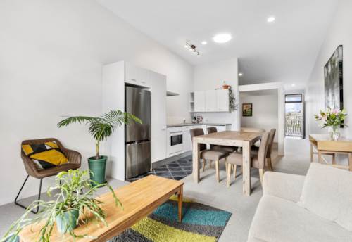 Grey Lynn, Bank-Friendly Freehold Apartment with 2 Carparks!, Property ID: 832298 | Barfoot & Thompson