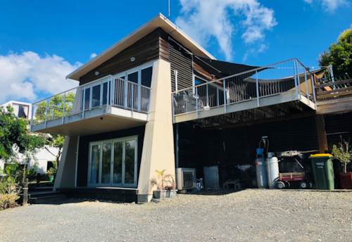 Arkles Bay, Furnished Home in Beautiful Arkles Bay, Property ID: 47003330 | Barfoot & Thompson