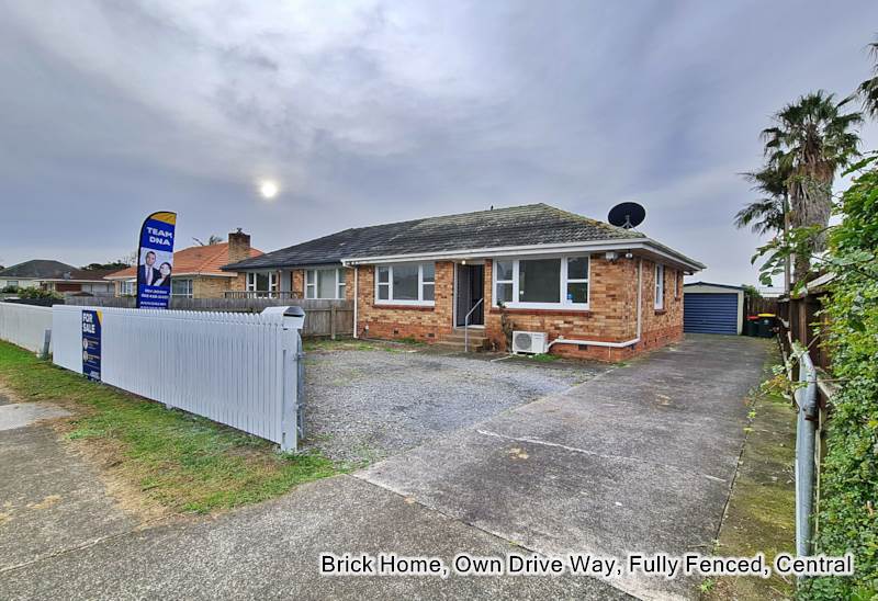 2/8 Omagh Avenue