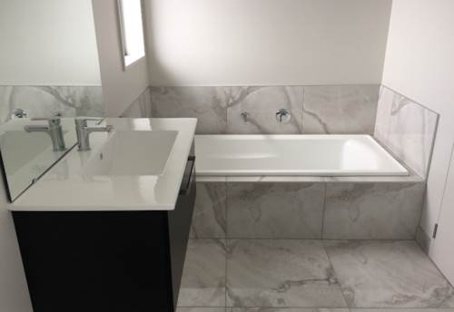 Beachlands, 4 BEDROOM - 3 BATHROOM - GARAGE, Property ID: 67000344 | Barfoot & Thompson