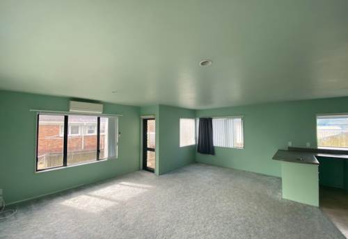 Pukekohe, Close To Town!, Property ID: 46004666 | Barfoot & Thompson