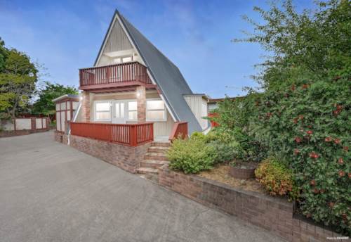Sold 6 Ashdown Place, Papakura Apr 2024 | Barfoot & Thompson