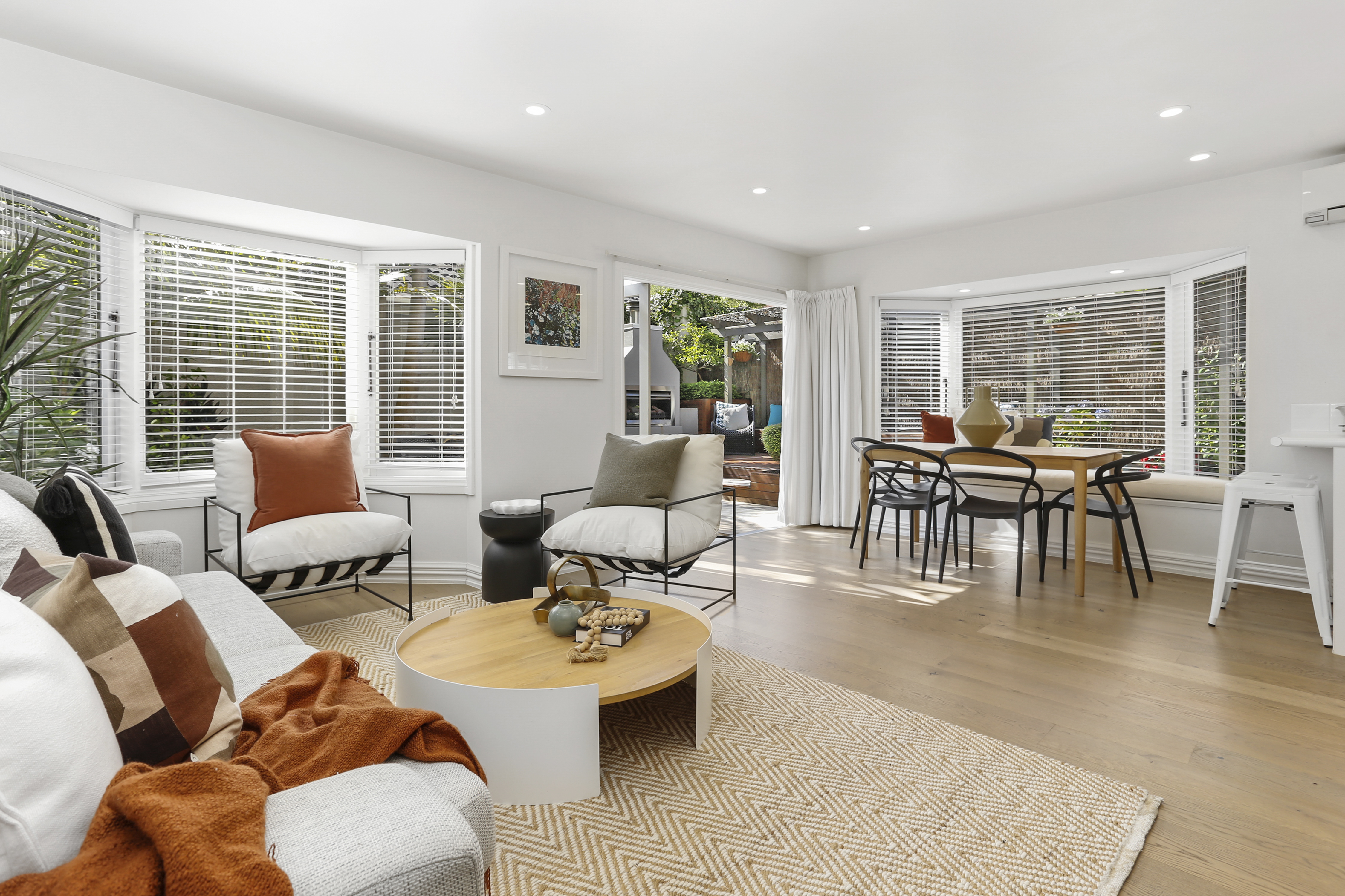 Sold 323i Mount Eden Road, Mt Eden Jan 2024 | Barfoot & Thompson