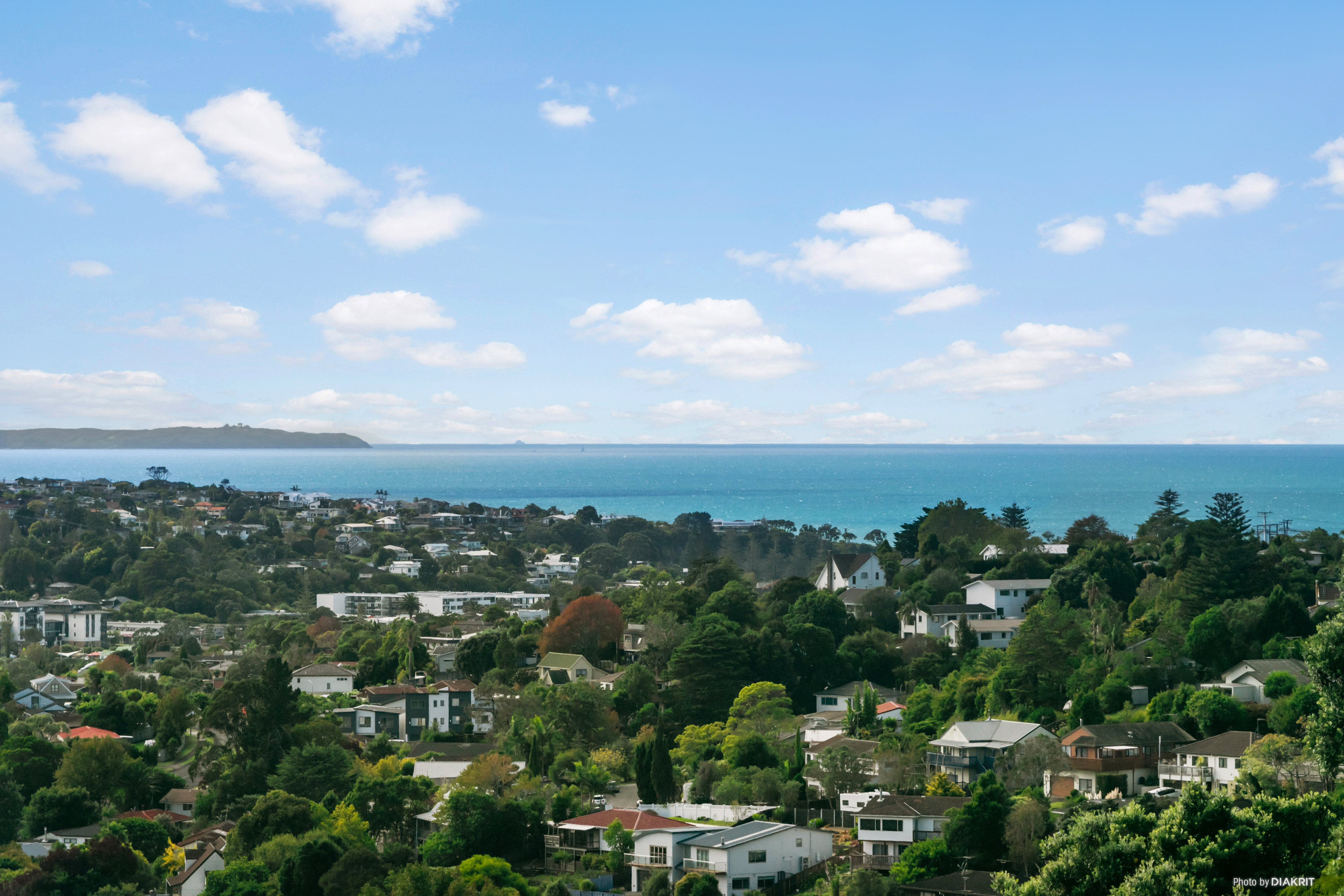 607 ECR, Browns Bay
