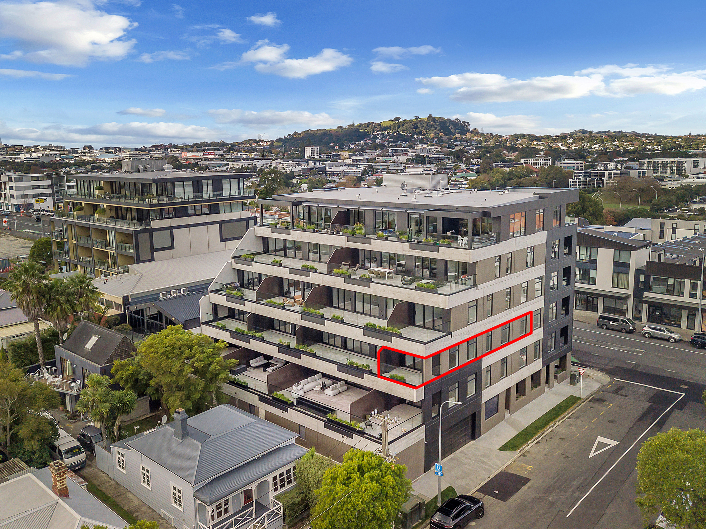 Sold 203/393 Great North Road, Grey Lynn Sep 2024 | Barfoot & Thompson