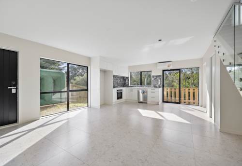 Otahuhu, Last Chance to Secure Your Dream Home!, Property ID: 862734 | Barfoot & Thompson