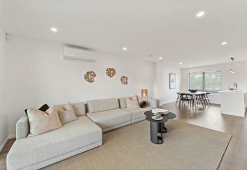 Glen Innes, Brand New Luxury Townhouses on Sloane!!, Property ID: 904457 | Barfoot & Thompson