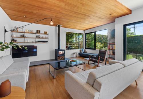 Bayswater, Ticks All The Boxes, Property ID: 907106 | Barfoot & Thompson