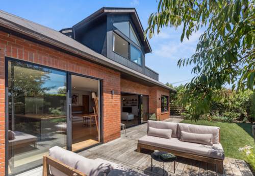 Bayswater, Ticks All The Boxes, Property ID: 907106 | Barfoot & Thompson