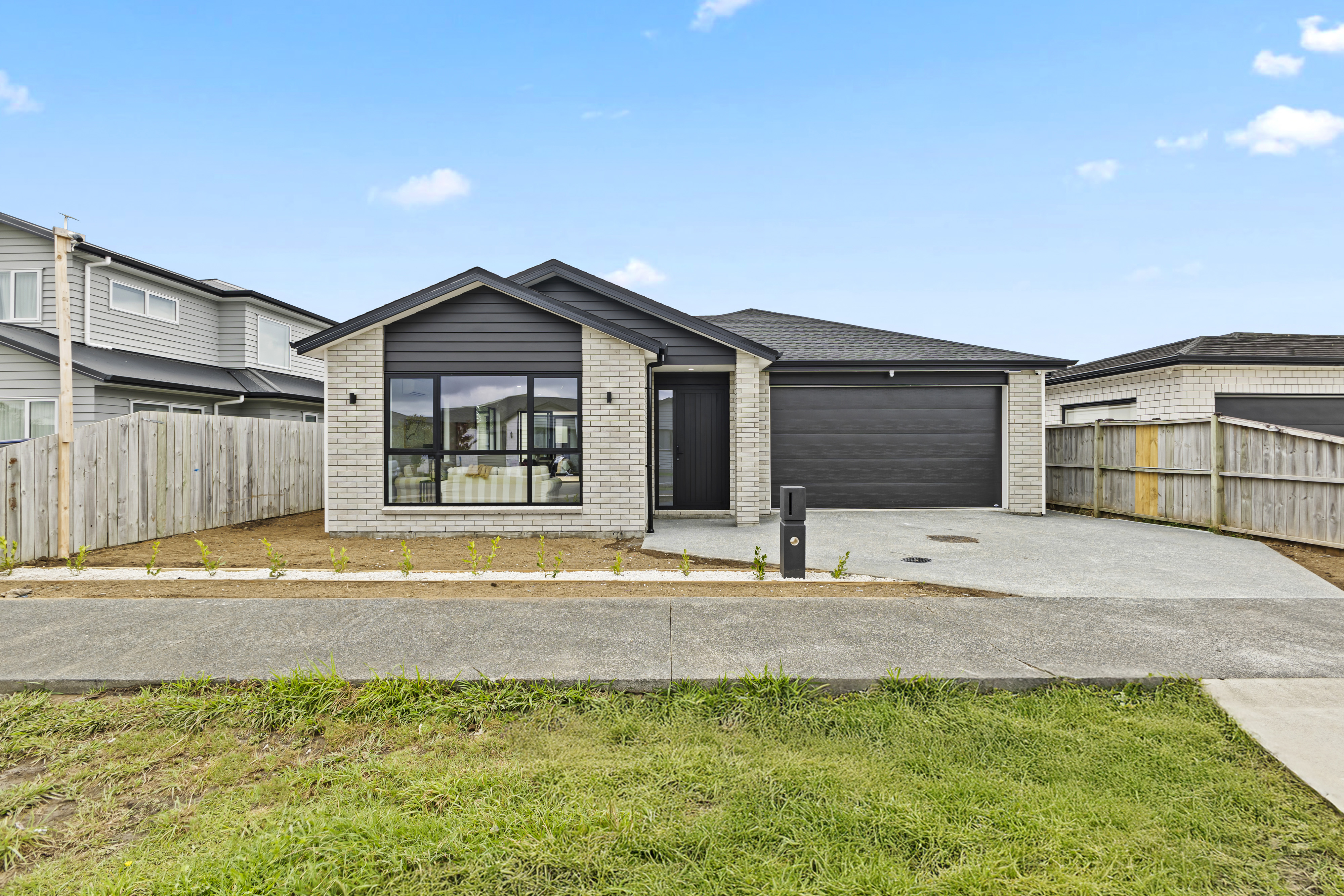 17 Black Beech Crescent