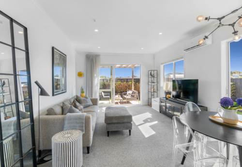 Glen Innes, Priced To Sell Under $800k!!, Property ID: 907772 | Barfoot & Thompson