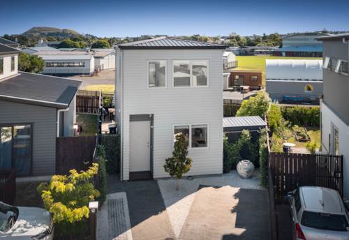 Glen Innes, Priced To Sell Under $800k!!, Property ID: 907772 | Barfoot & Thompson