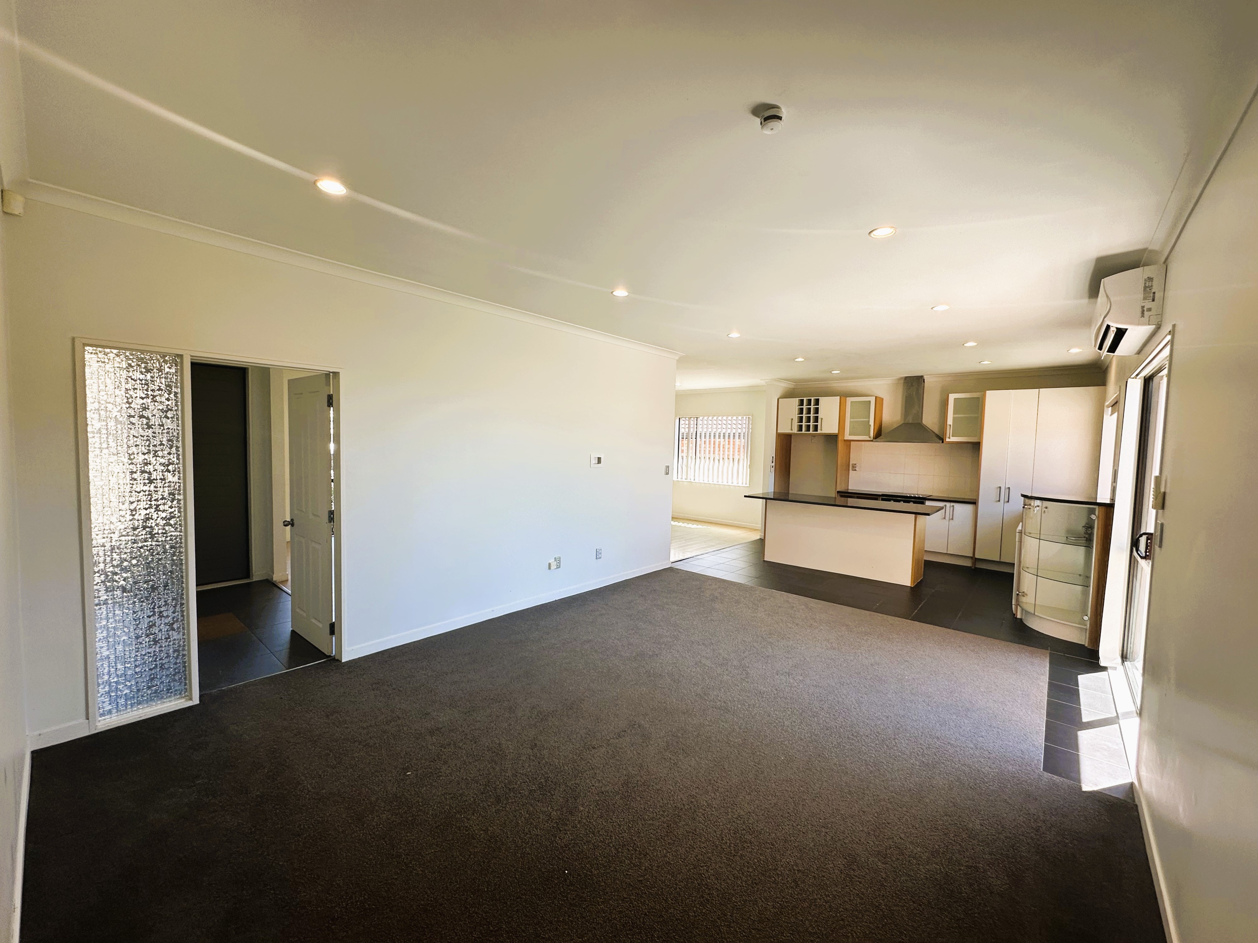 Brick & Tile Comfort in a Handy Location 5