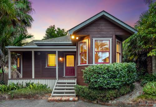 Devonport, Charming 2-Bedroom Home in the Heart of Devonport, Property ID: 909093 | Barfoot & Thompson