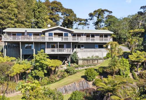 Dairy Flat, Vendor Relocating! View Now!, Property ID: 908792 | Barfoot & Thompson