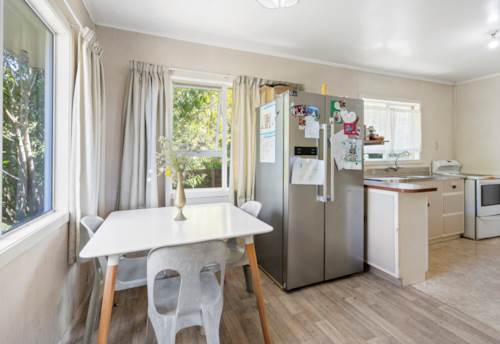 Henderson, High-Value Potential in Henderson!, Property ID: 908734 | Barfoot & Thompson