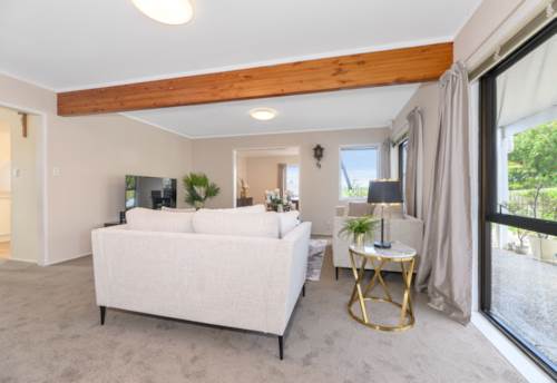 Massey, Ideal Family Home with Stunning Harbour Views, Property ID: 909854 | Barfoot & Thompson