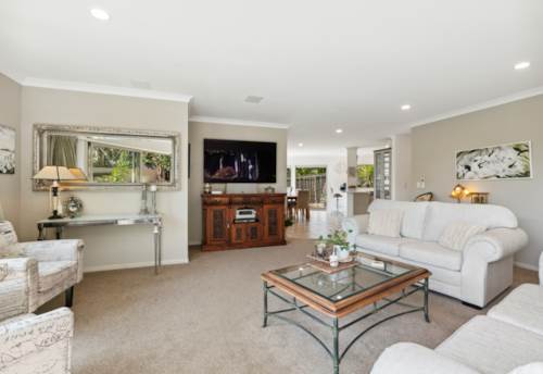 Milford, Affordable Family Haven – Dual Westlake Zone, Property ID: 910854 | Barfoot & Thompson