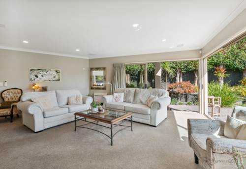 Milford, Affordable Family Haven – Dual Westlake Zone, Property ID: 910854 | Barfoot & Thompson