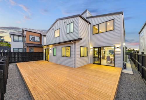 Flat Bush, Master Builder Home!, Property ID: 910542 | Barfoot & Thompson