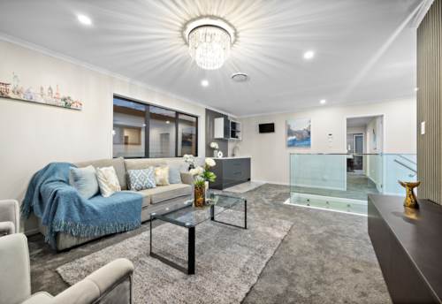 Flat Bush, Master Builder Home!, Property ID: 910542 | Barfoot & Thompson