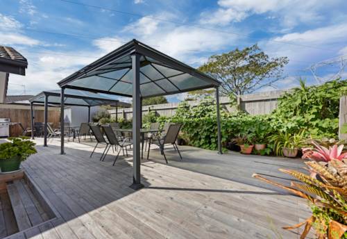 Flat Bush, CONVENIENT LOCATION BRICK HOME!, Property ID: 912126 | Barfoot & Thompson