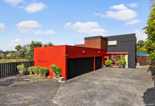 West Harbour, A Rare Bossley Creation, Property ID: 923245 | Barfoot & Thompson