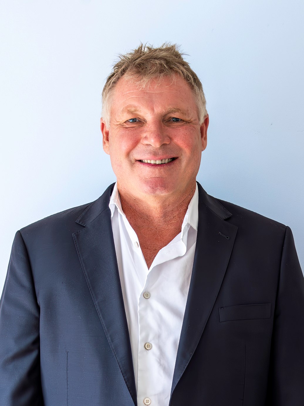 Tim Irvine, Branch Manager | Barfoot & Thompson