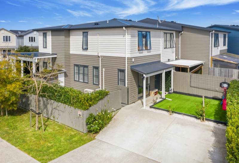 69 Saddleback Crescent