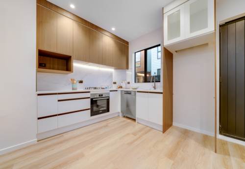 Papatoetoe, NEW HOME, NEW VIBES, NEW CHAPTER!, Property ID: 913465 | Barfoot & Thompson