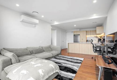 Takapuna, Modern Luxury with Breathtaking Views, Property ID: 913330 | Barfoot & Thompson