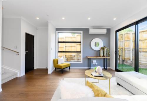 Glenfield, Architect-designed, Location & Quality, Property ID: 914741 | Barfoot & Thompson