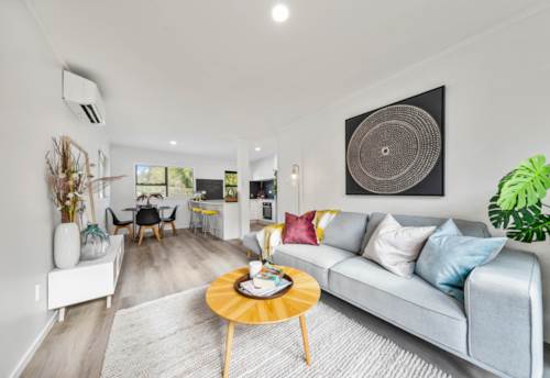 Ellerslie, Freshly Renovated in Ellerslie – Move-In Ready!, Property ID: 915996 | Barfoot & Thompson