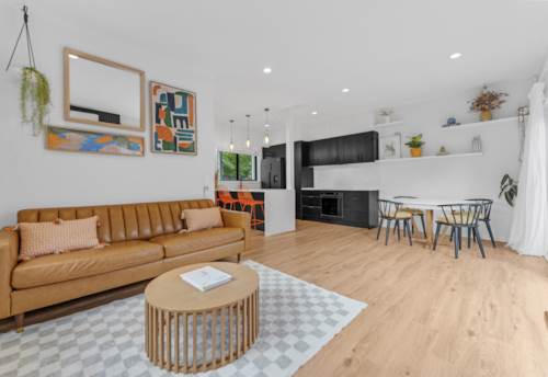 Mt Wellington, Modern End Home Living at its Finest!, Property ID: 915296 | Barfoot & Thompson