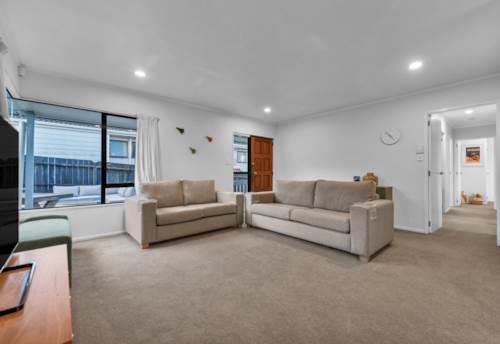 Mt Wellington, Affordable and Beautiful Standalone Home, Property ID: 915670 | Barfoot & Thompson