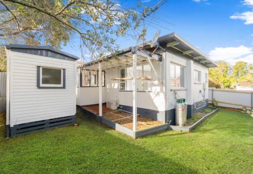 Henderson, Overseas Vendor Committed to Sell, Property ID: 916530 | Barfoot & Thompson