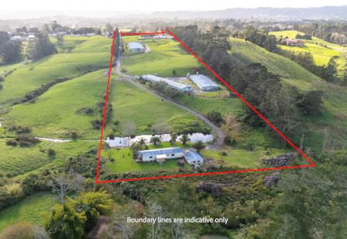 Kumeu, Stable Income, Prime Location, Property ID: 916392 | Barfoot & Thompson