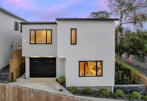 Glenfield, Welcome to your perfect family sanctuary!, Property ID: 916639 | Barfoot & Thompson