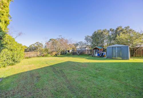 West Harbour, Land Goldmine in Sought After West Harbour, Property ID: 916494 | Barfoot & Thompson